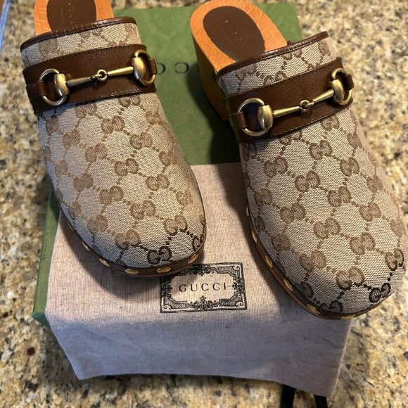 GUCCI horsebit clogs size 40 1/2 GG Supreme pattern - Picture 2 of 6